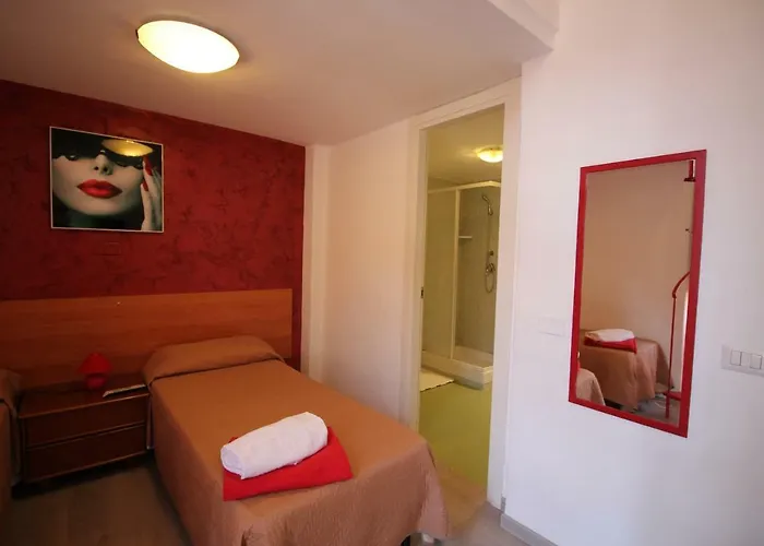 לינה וארוחת בוקר Paradisio
